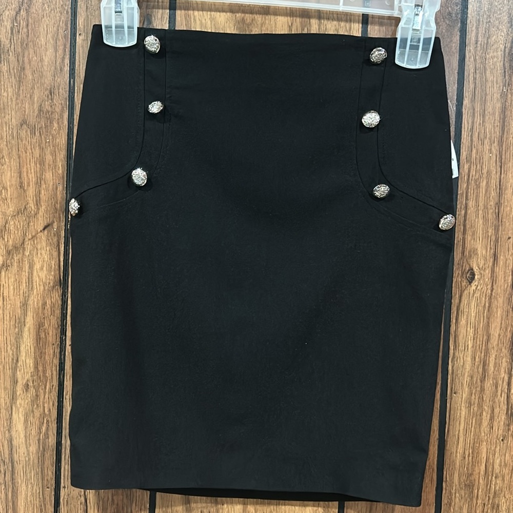 Black High Waisted Carrier Skirt Size Medium NWT